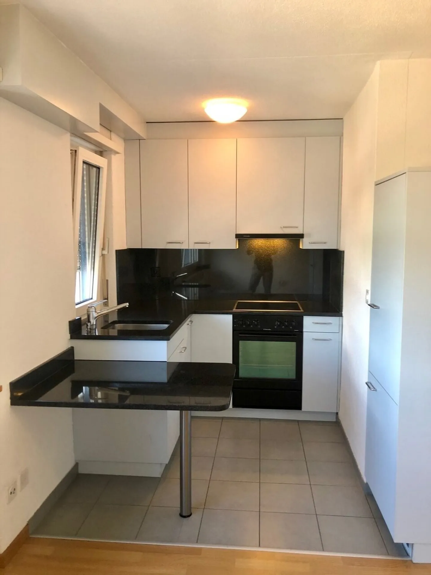 Appartamento in affitto - Foto 3 di 8