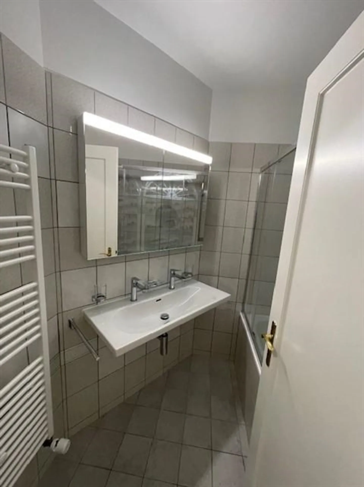 Charmante appartement de 3,5 pièces au 1er étage à Lausanne - Photo 9 sur 10