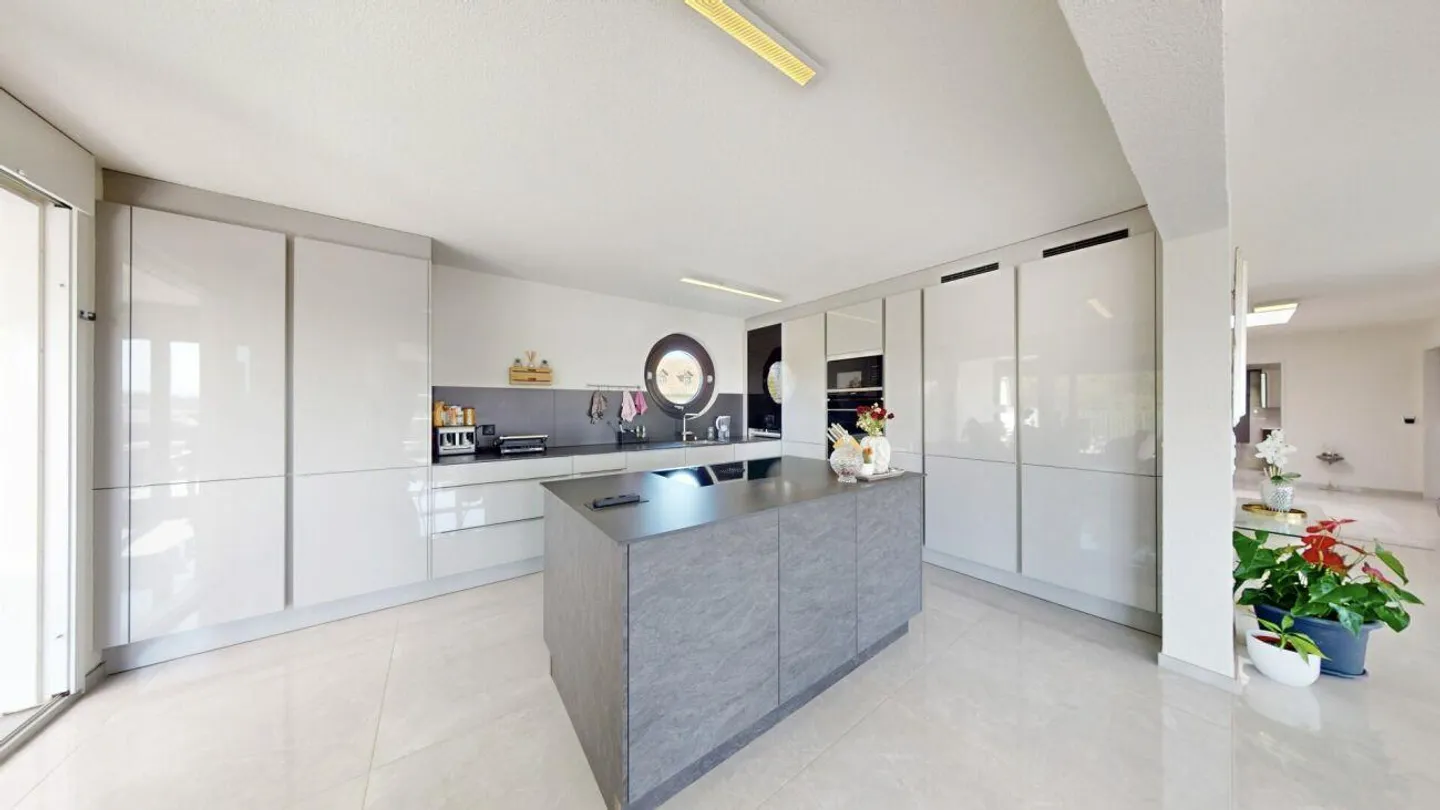 Appartement penthouse de 4,5 pièces de rêve avec grande terrasse à Biberist - Photo 5 sur 9