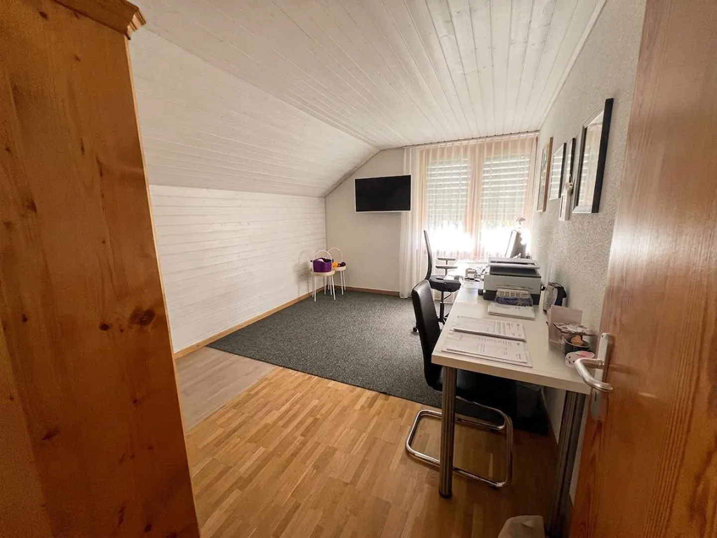 5.5 Room Single-Family House - Photo 8 of 11