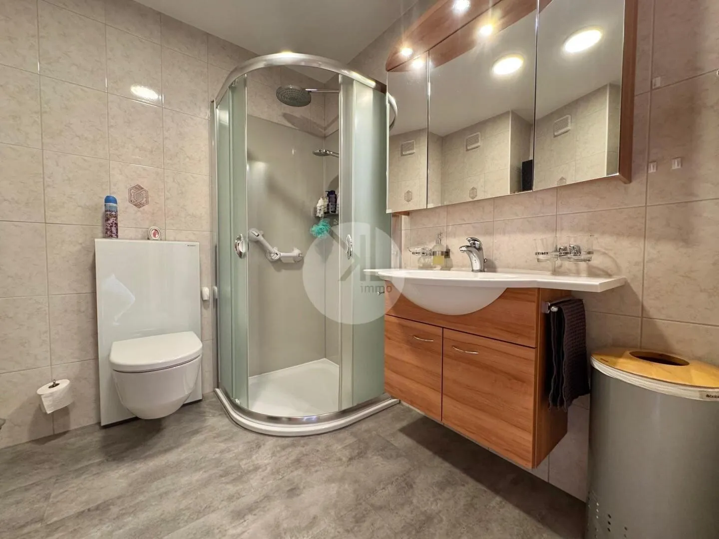 4.5 Room Apartment in Vétroz - Photo 9 of 13