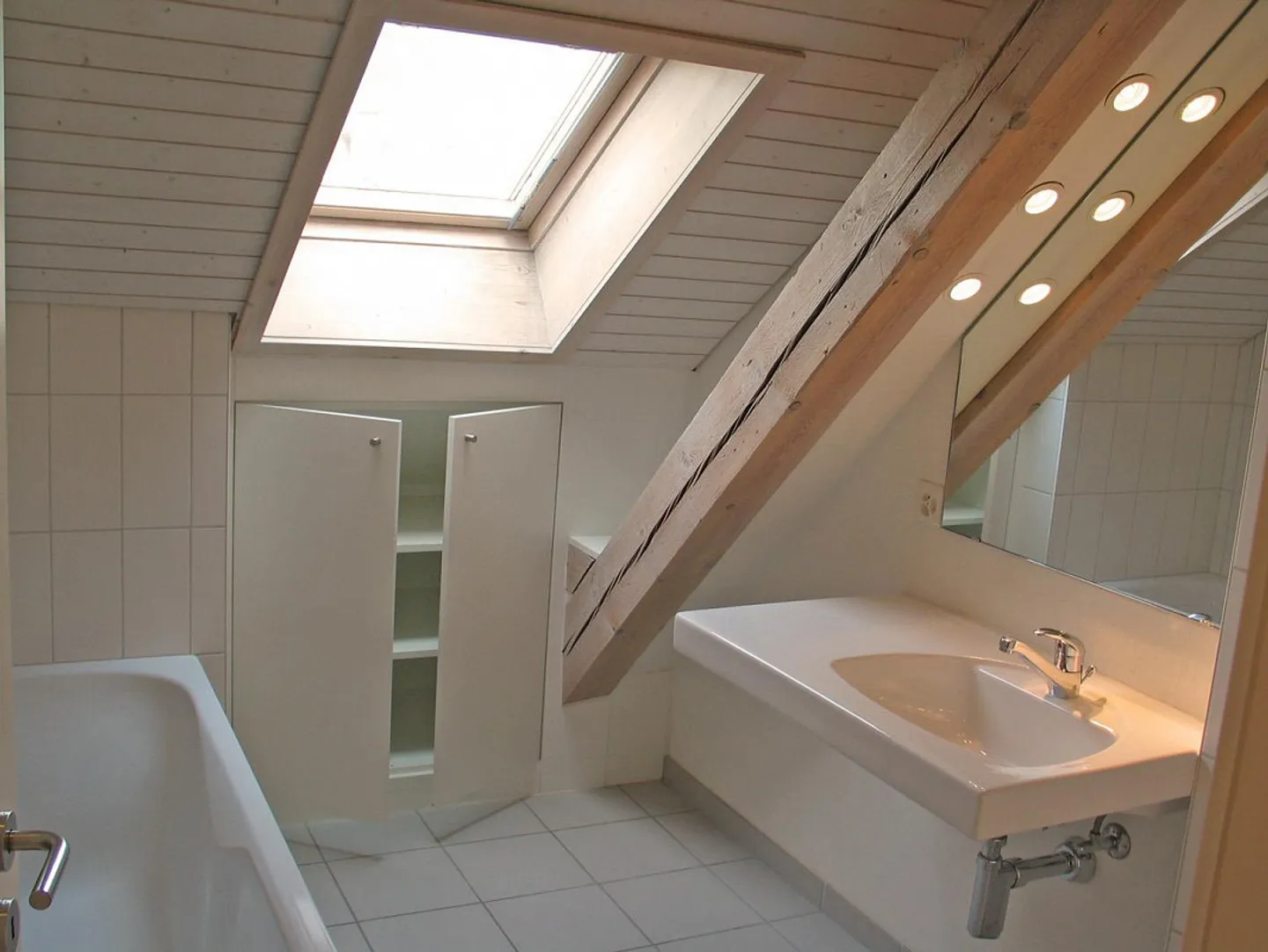 Charmant Appartement Près de la Gare - Photo 3 sur 5