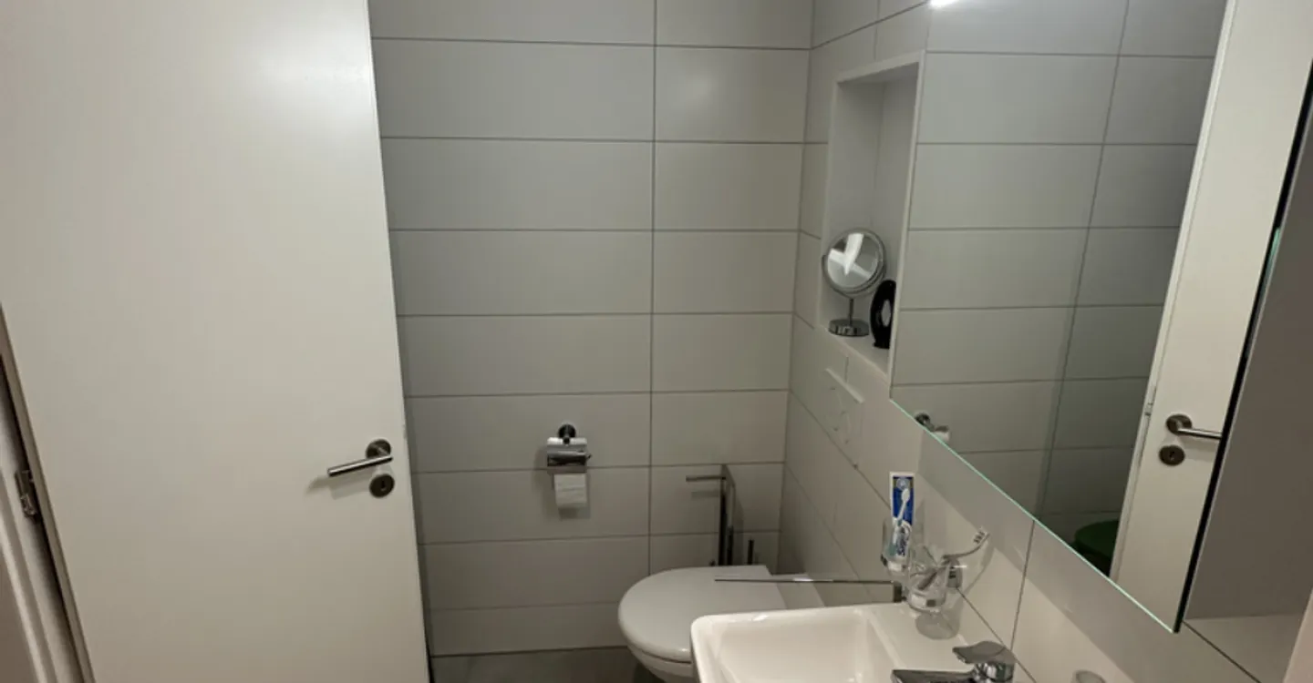 Wunderschöne 2,5-Zimmer-Wohnungen nur wenige Schritte von Ouchy entfernt - Foto 5 von 8