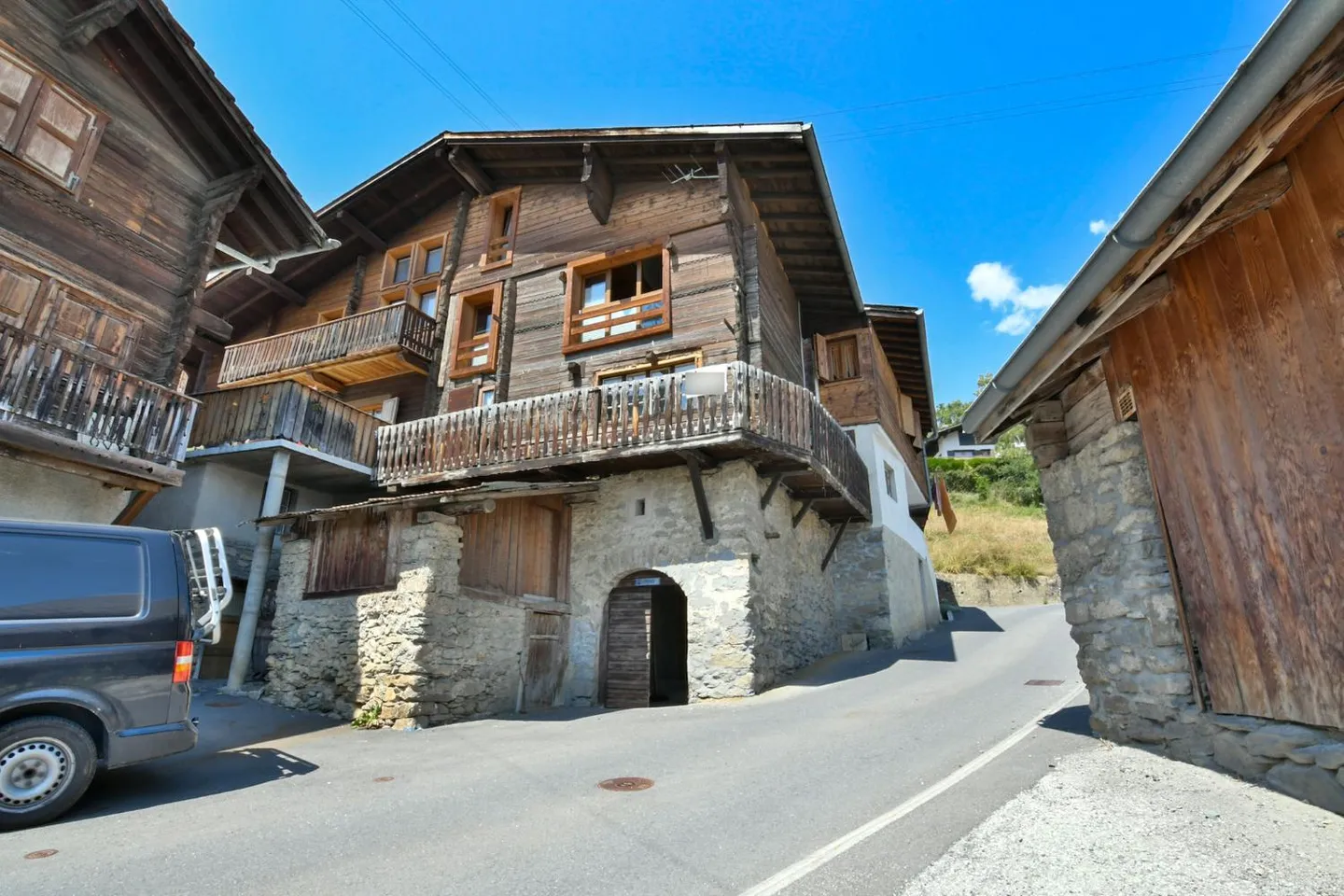 Appartamento 3 locali - Foto 1 di 13