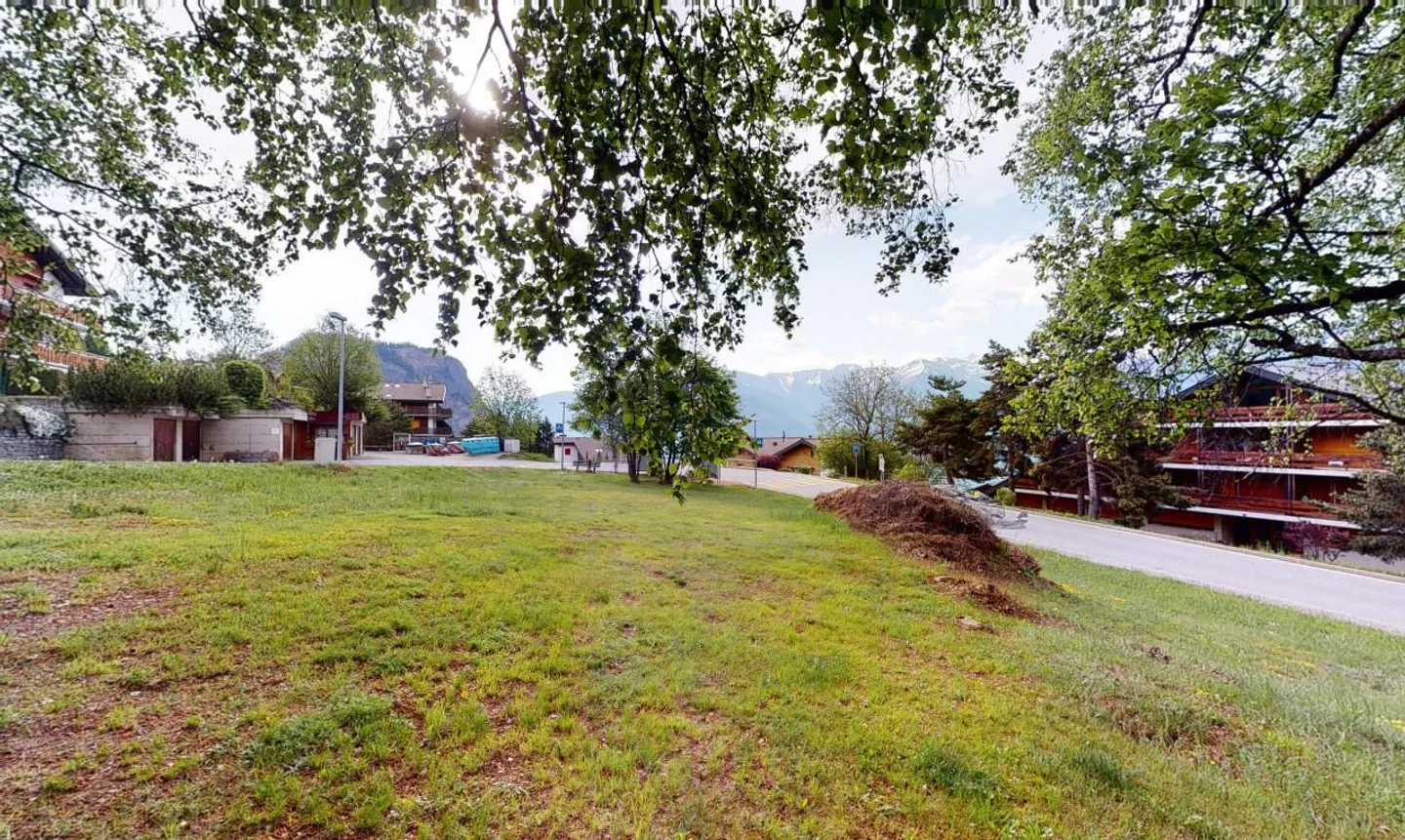 Land in the center of Ovronnaz with good development potential - Photo 12 of 13