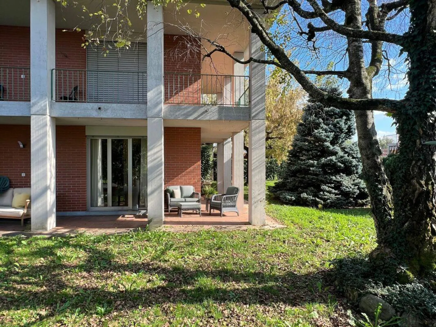 Charmante maison individuelle avec beau jardin - Photo 2 sur 20