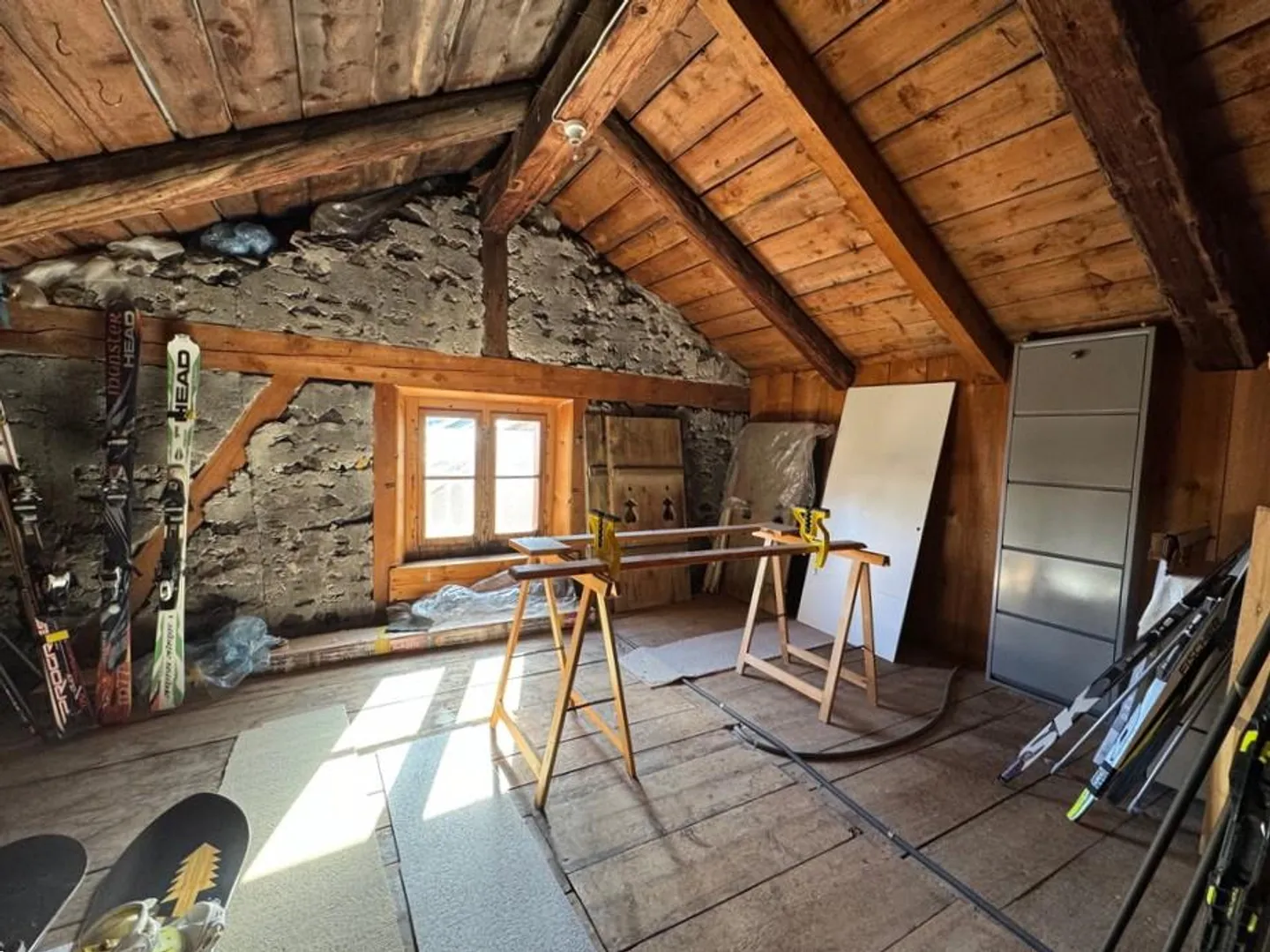 Bijou en bois d'arole avec vue panoramique - Photo 8 sur 10