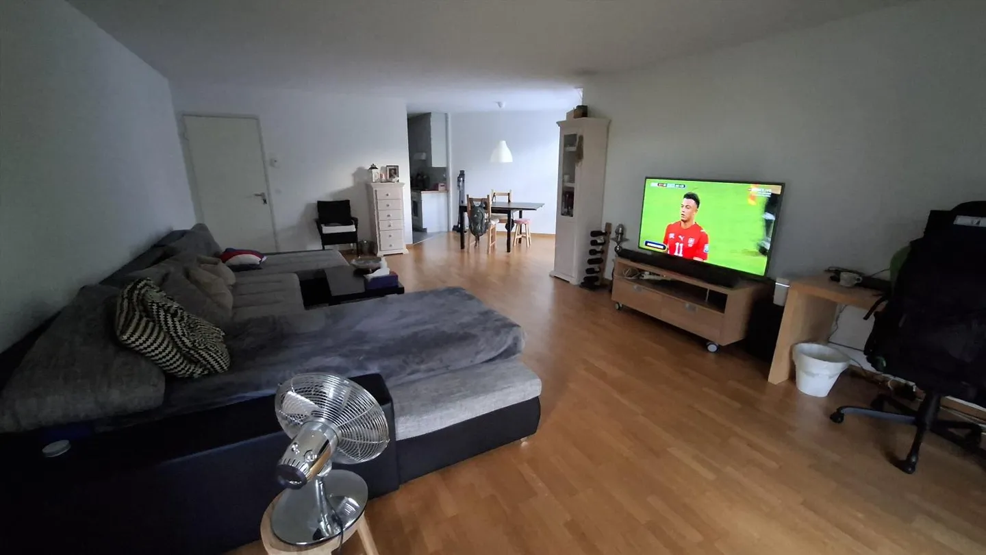 Charming Apartment in Central Location - Photo 1 of 8