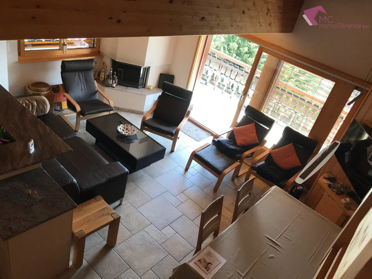 Ovronnaz - 4.5 room attic with character - Photo 3 of 14