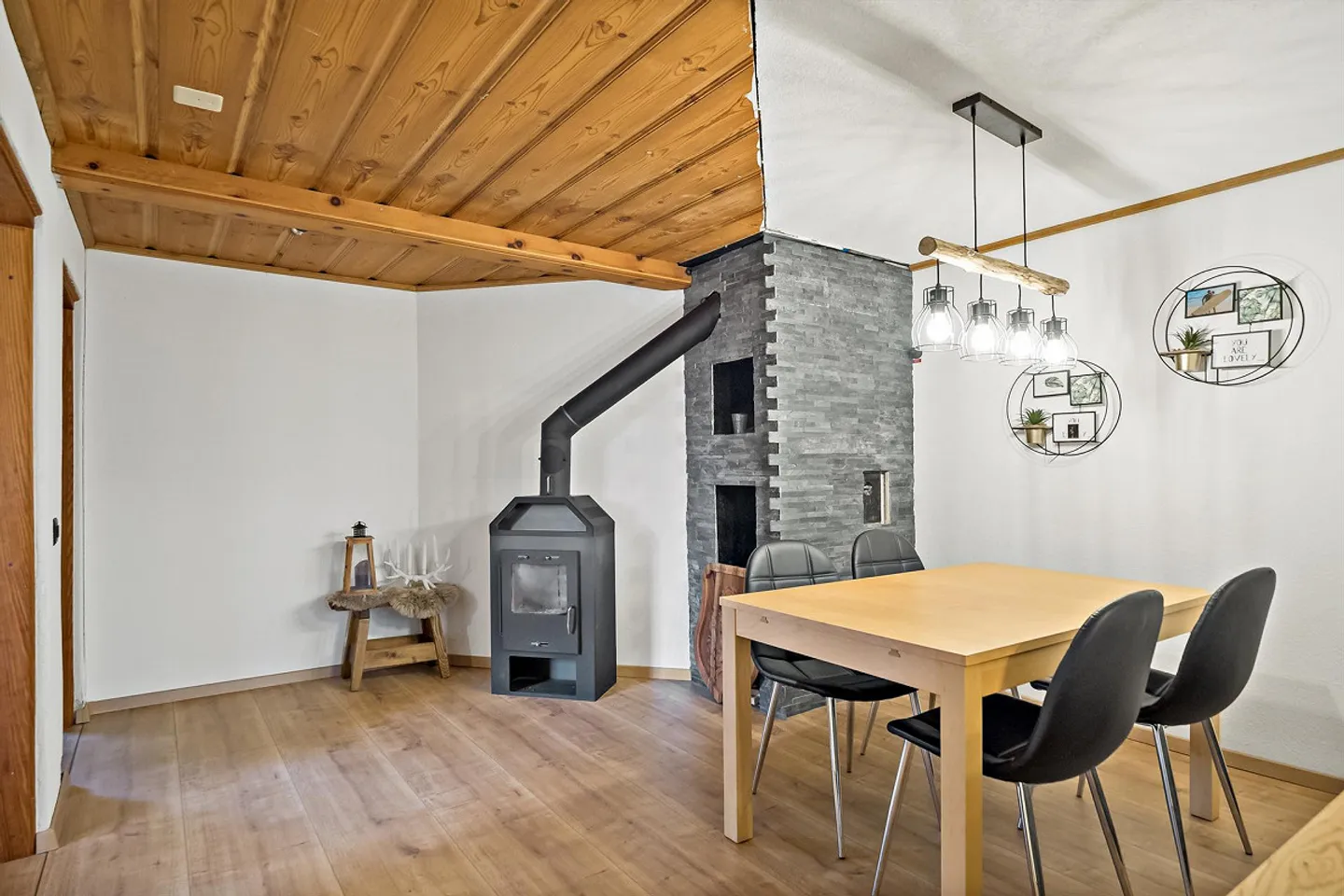 Charming two-family house for a family - Photo 9 of 11