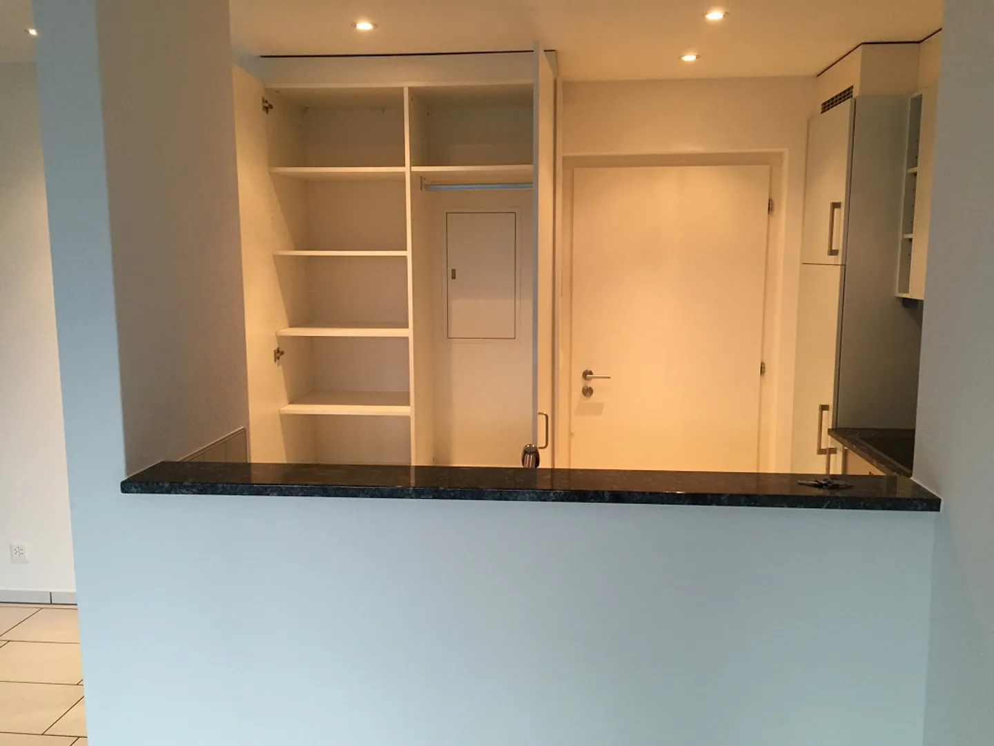 Sonnige 2 1/2 Zimmer-Wohnung im 1. OG mit grosszügiger Terrasse - Foto 17 von 25