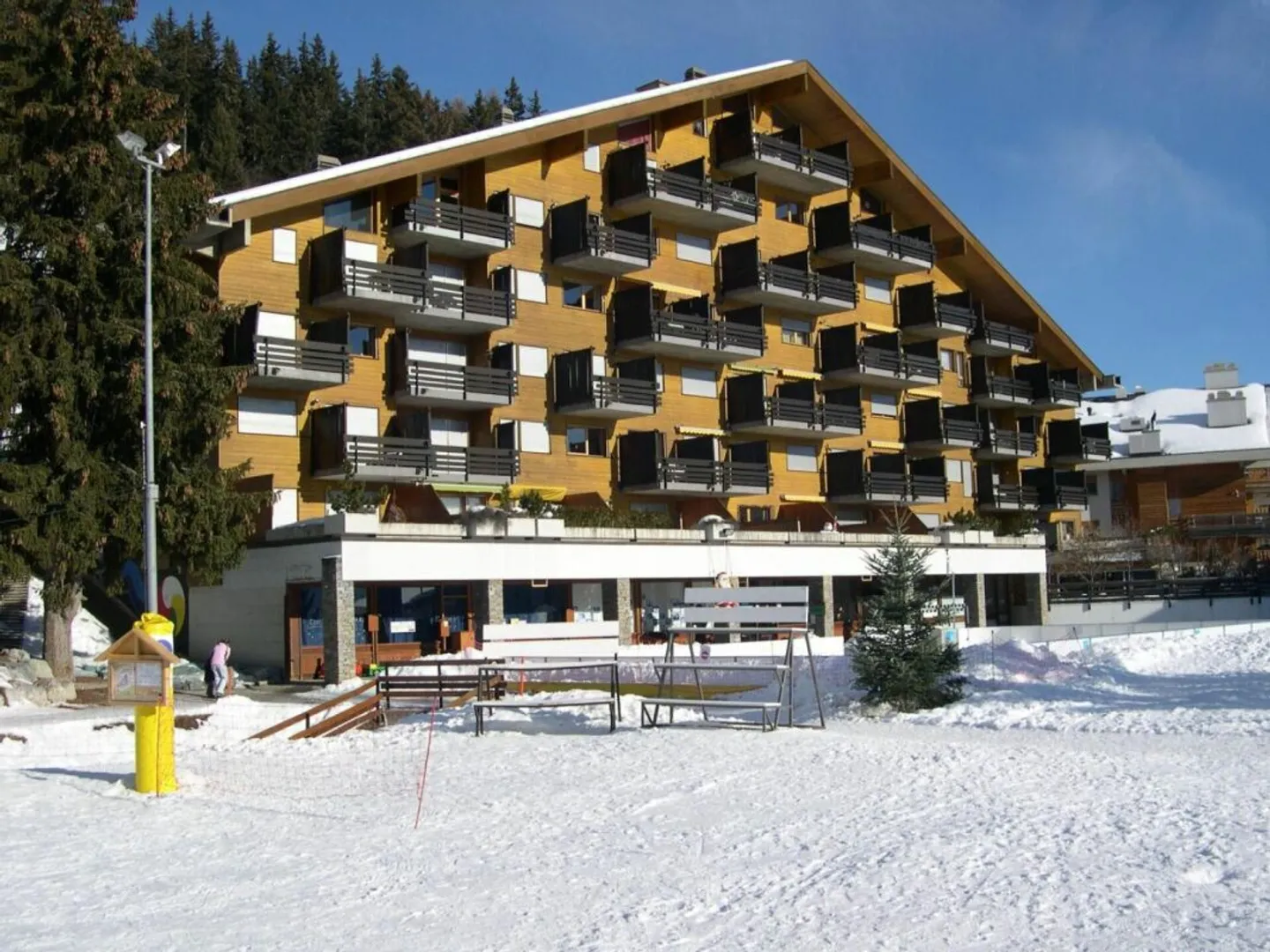 AV 15/Lion - 410 Location Hebdomadaire Anzère - Photo 11 sur 12