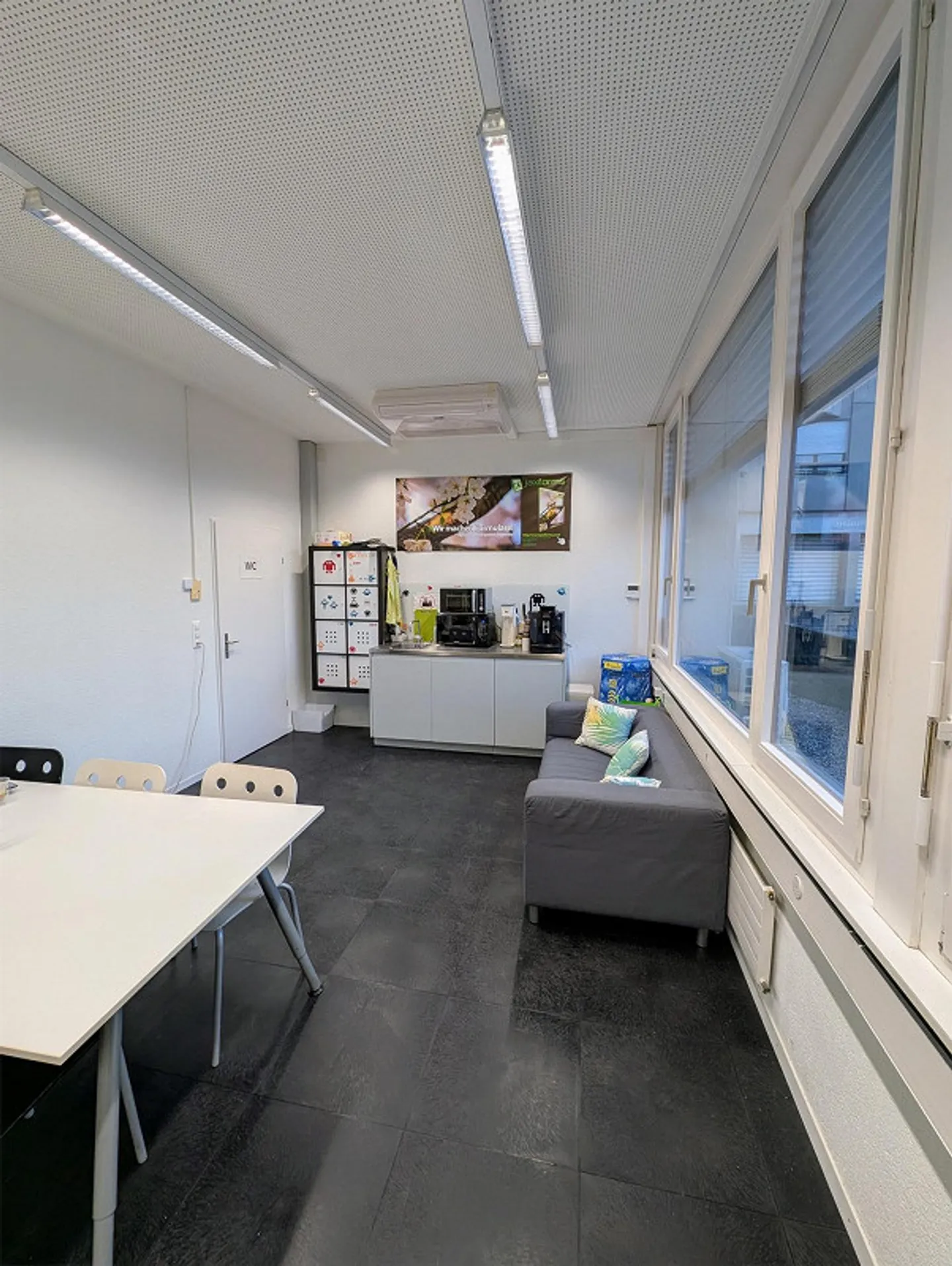 Votre nouvelle adresse de bureau au cœur de Bienne ! - Photo 7 sur 7