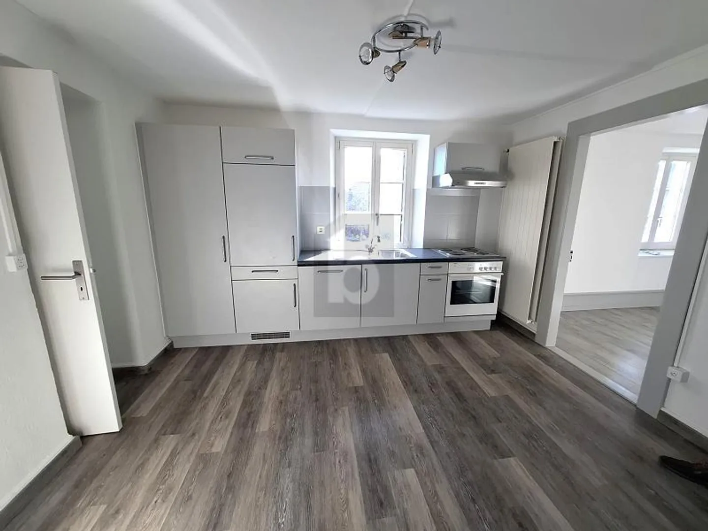 Appartement Rénové et Cosy - Photo 2 sur 6