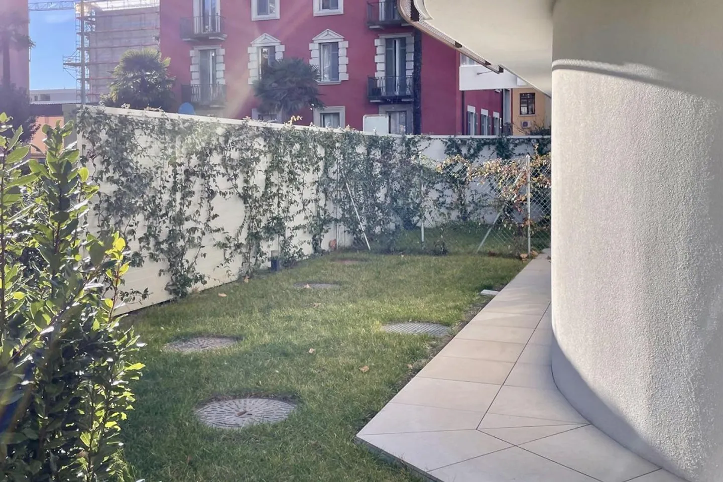 Newly built apartment with private garden - Photo 4 of 12