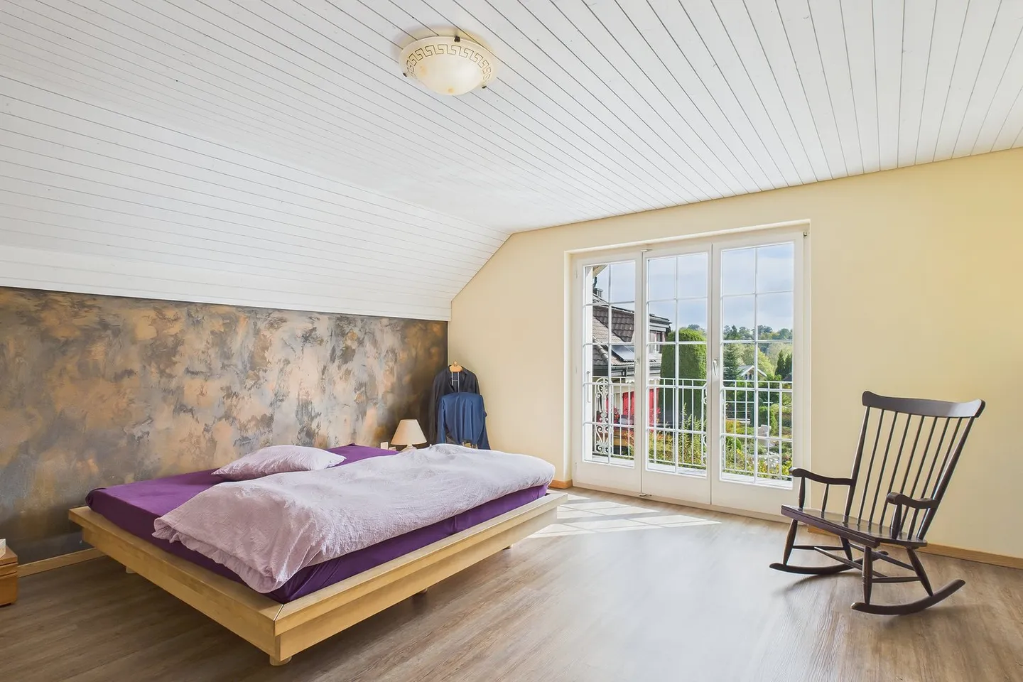 Herrschaftliche Villa über den Dächern von Lyss - Foto 20 von 28