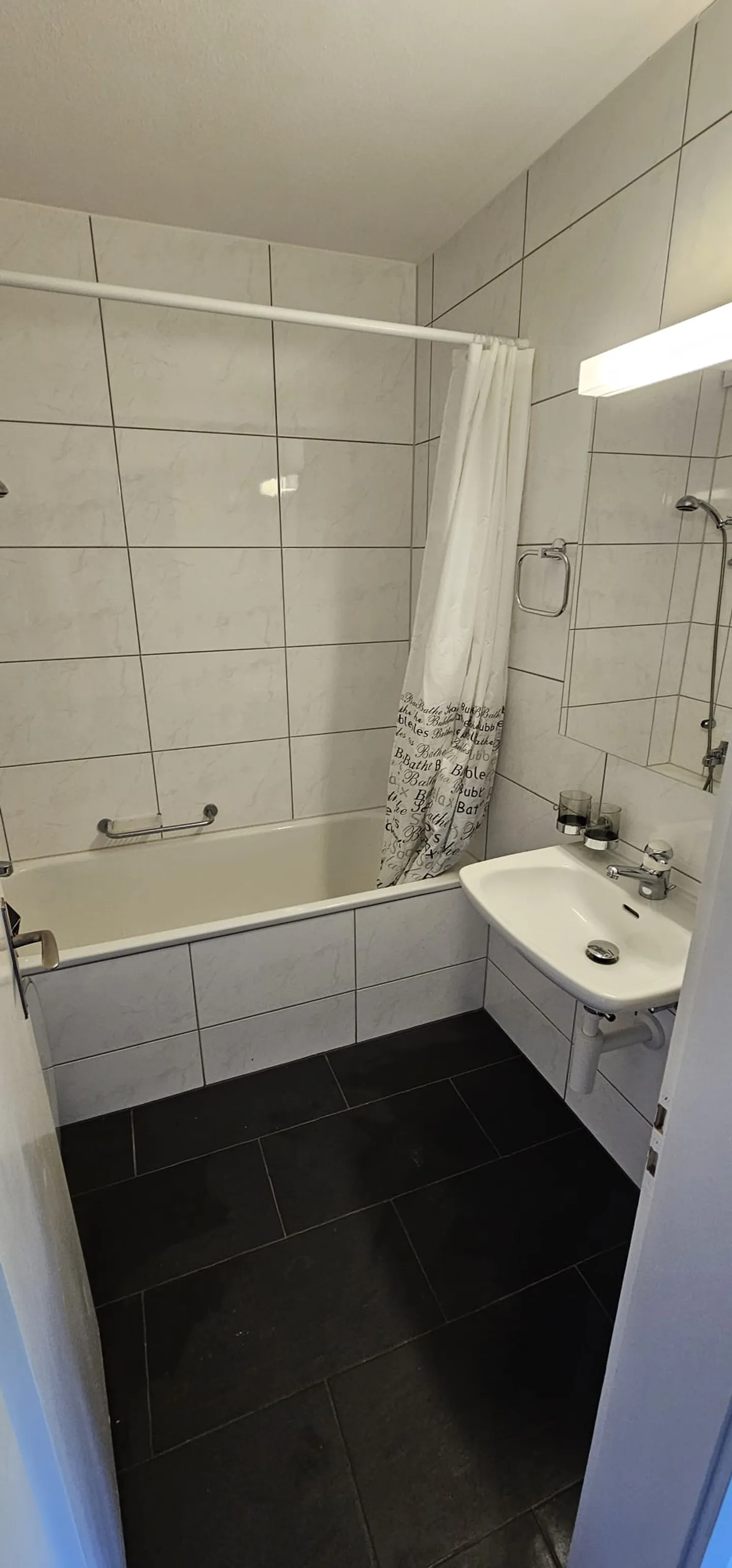 Appartamento 4.5 locali a Gerolfingen - Foto 4 di 8