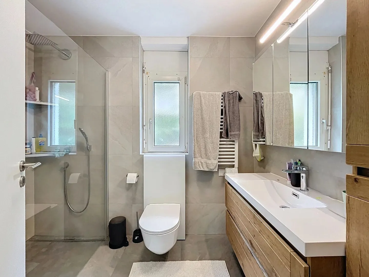 Charmanter Bungalow mit Garten - Foto 8 von 12