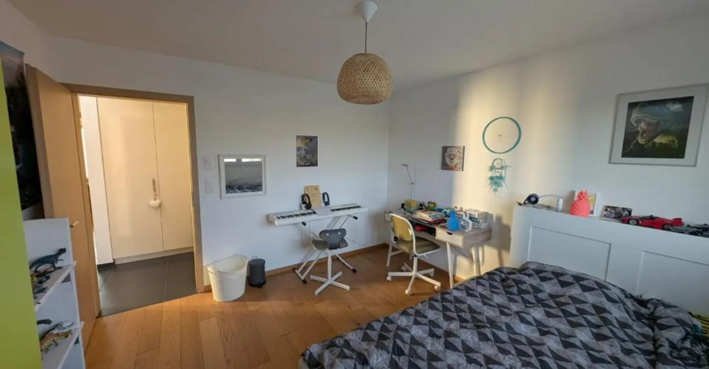 WITH A LARGE TERRACE AND A BIG GARDEN - Photo 3 of 10
