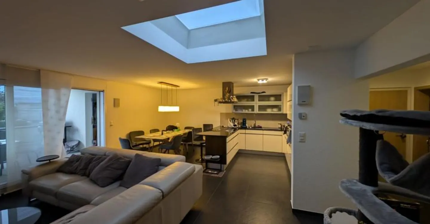 WITH A LARGE TERRACE AND A BIG GARDEN - Photo 5 of 10