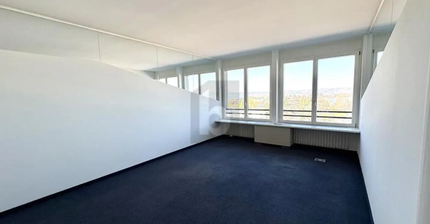 REPRESENTATIVE WITH WONDERFUL LAKE VIEW - Photo 2 of 4