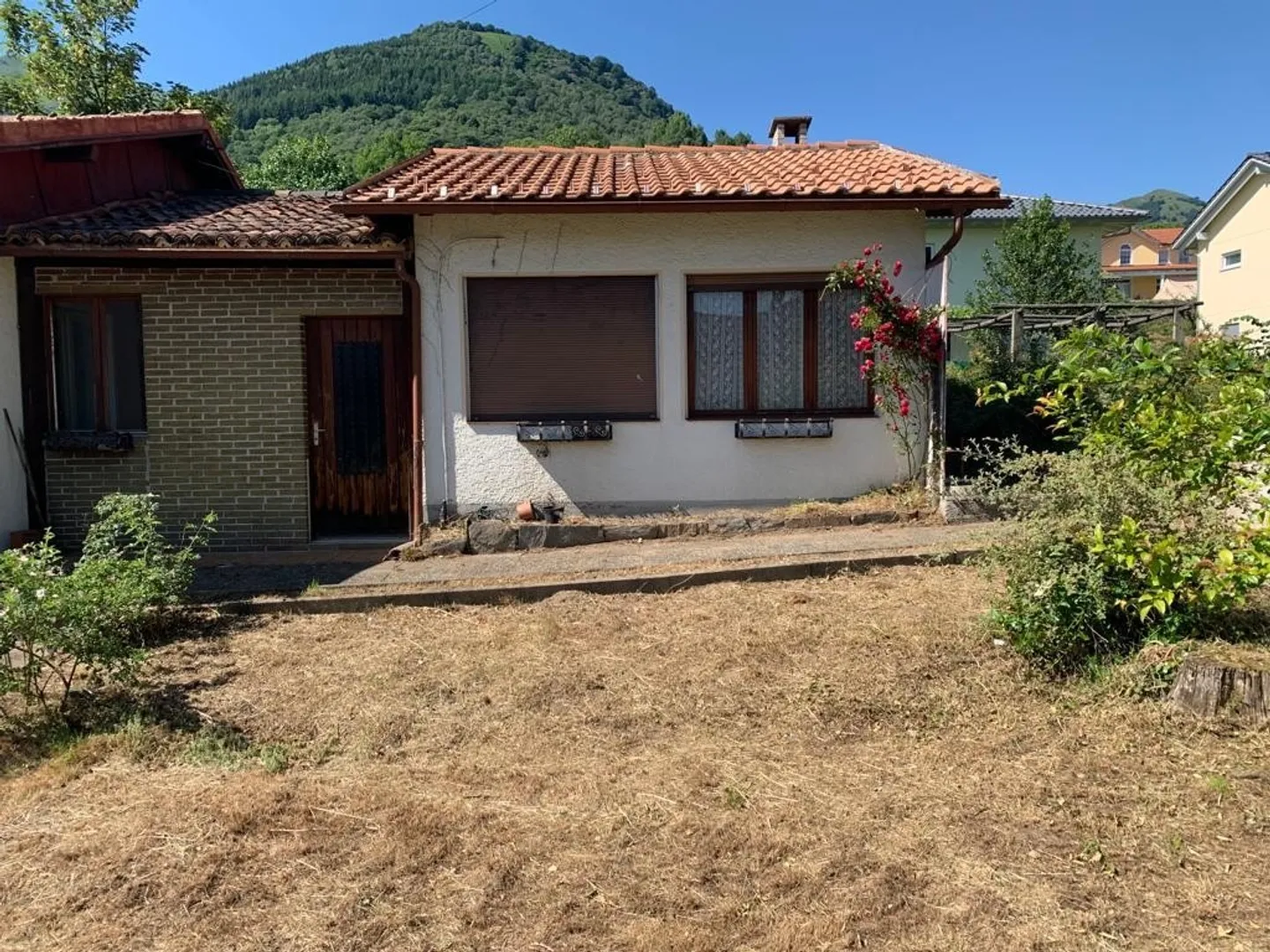 Bauland mit Haus und Garten an sehr ruhiger, sonniger Lage - Foto 14 von 15