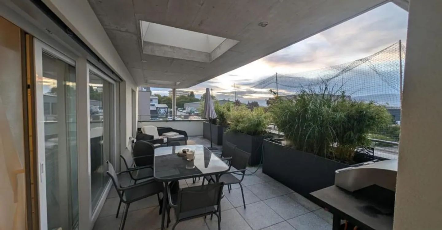 WITH A LARGE TERRACE AND A BIG GARDEN - Photo 7 of 10