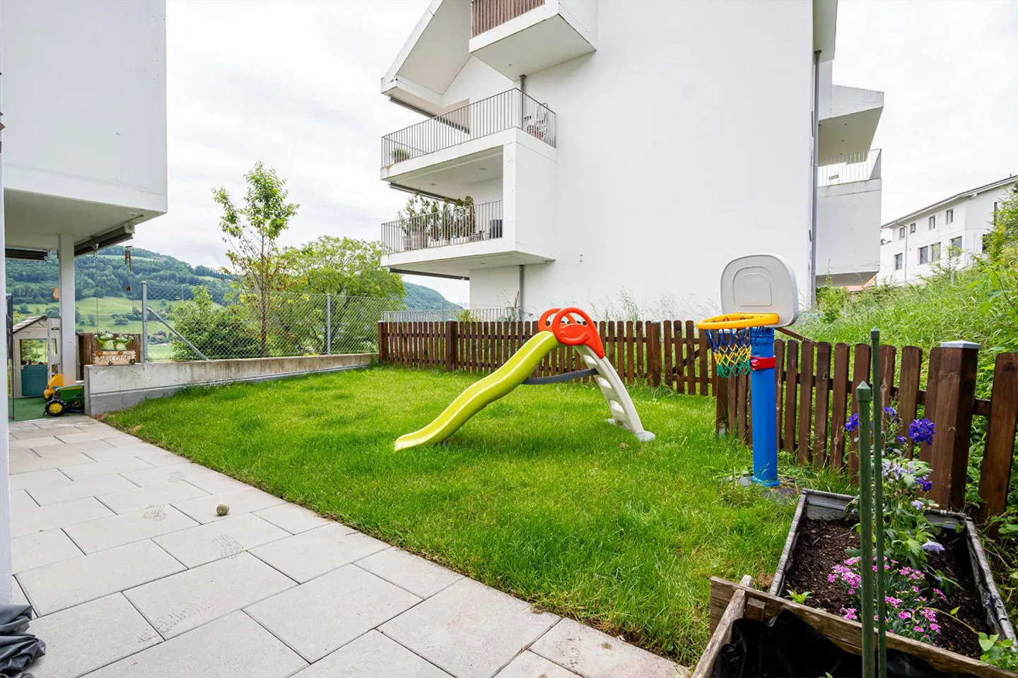 Moderne 3.5-Zimmerwohnung mit Balkon und Garten in Toffen zu verkaufen - Foto 13 von 16