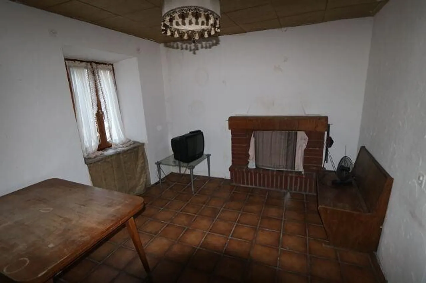 Charming Multi-Family Home - Photo 5 of 13