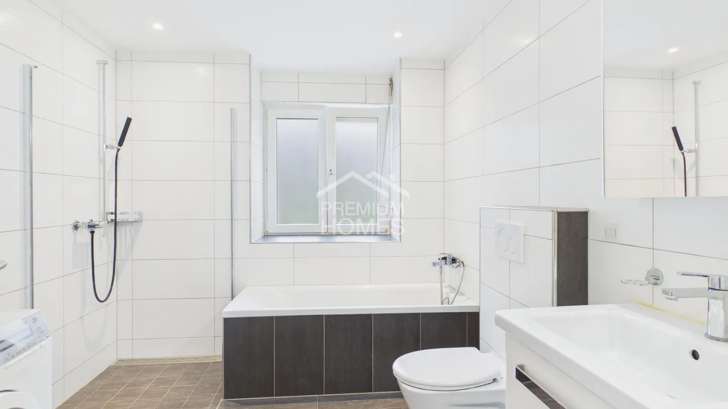 Geräumiges Familienhaus - Renoviert - Foto 7 von 11