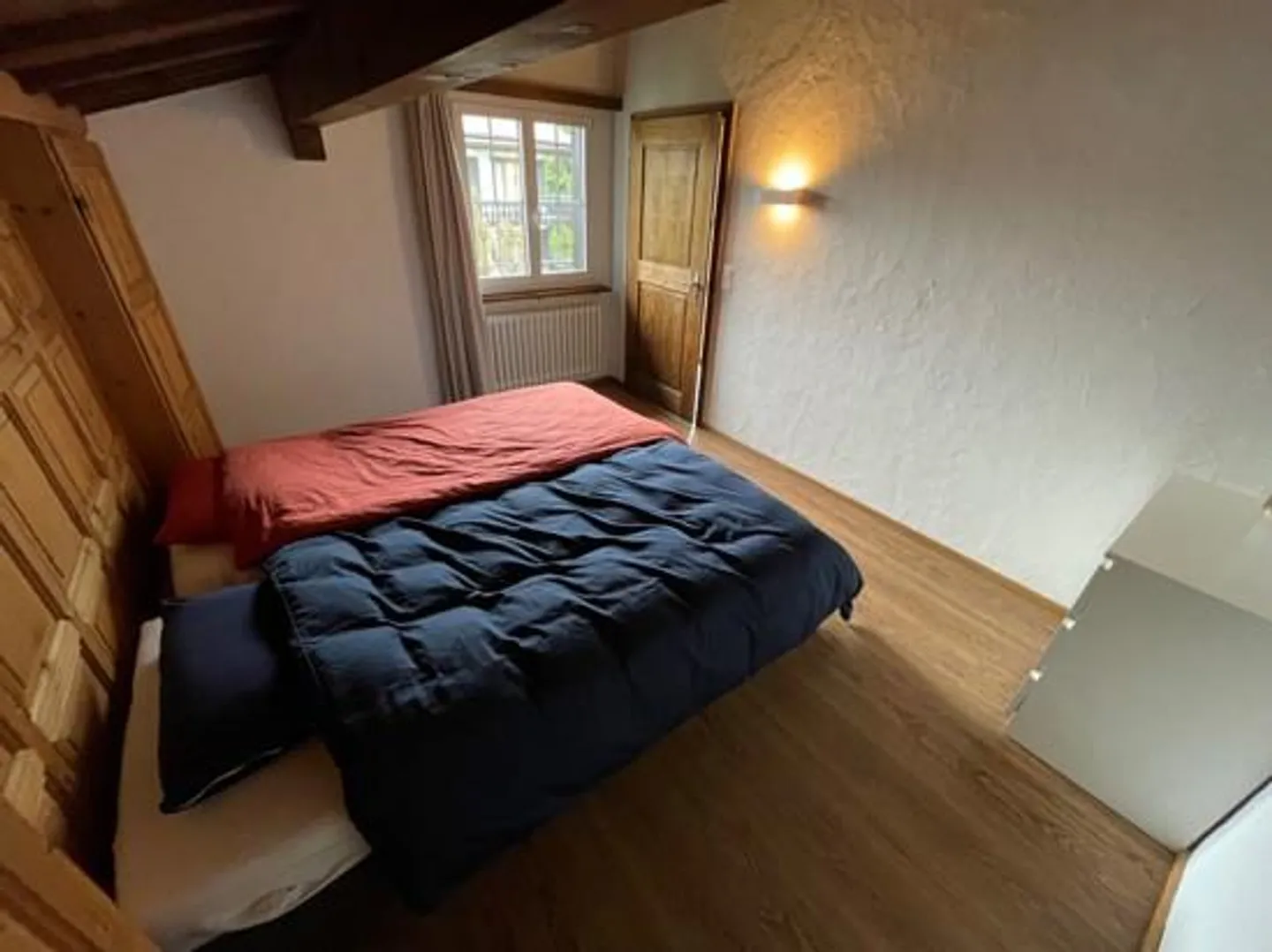 Beautiful attic apartment in a central location with balcony - Photo 9 of 15