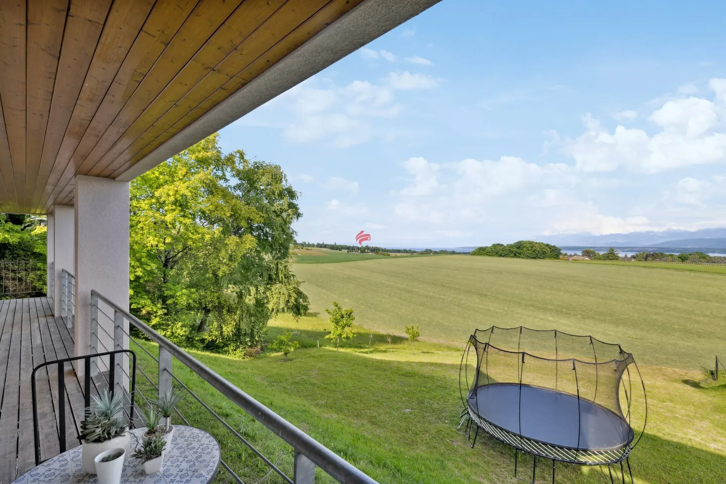 Individual House with Lake View, Garden, Double Garage - Photo 7 of 9