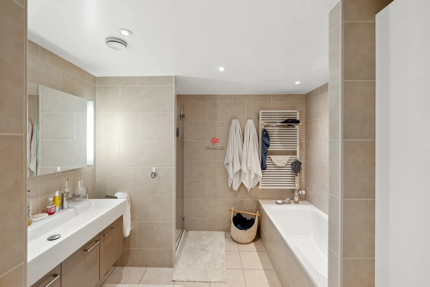 Individual House with Lake View, Garden, Double Garage - Photo 8 of 9