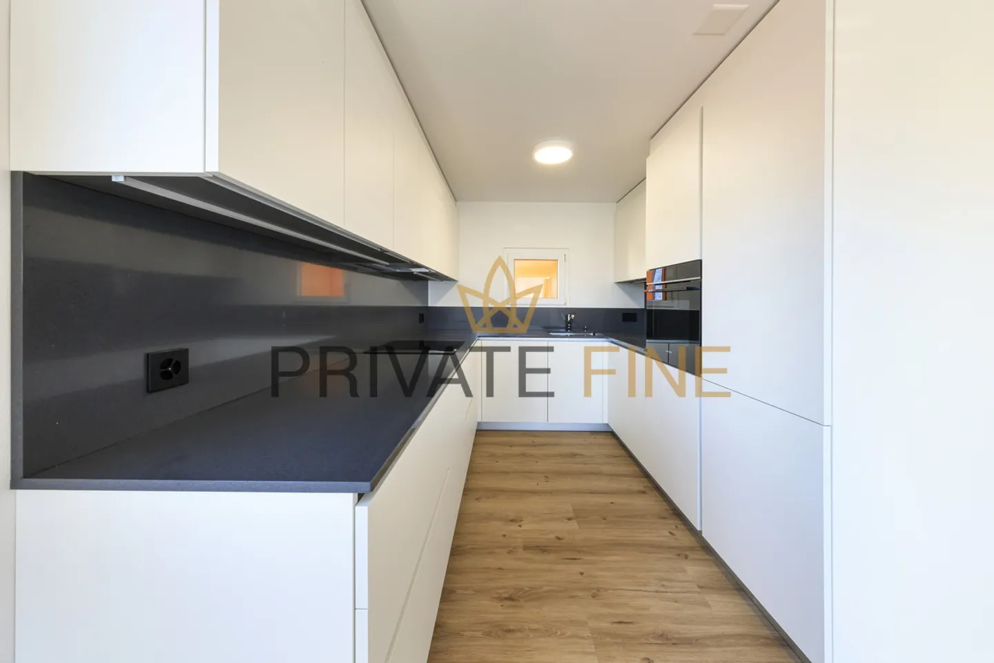 Modernes Apartment mit herrlichem Blick - Foto 2 von 10