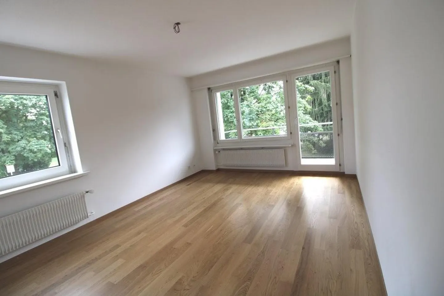 Komfortable 4.5 Zimmer Wohnung - Foto 2 von 9
