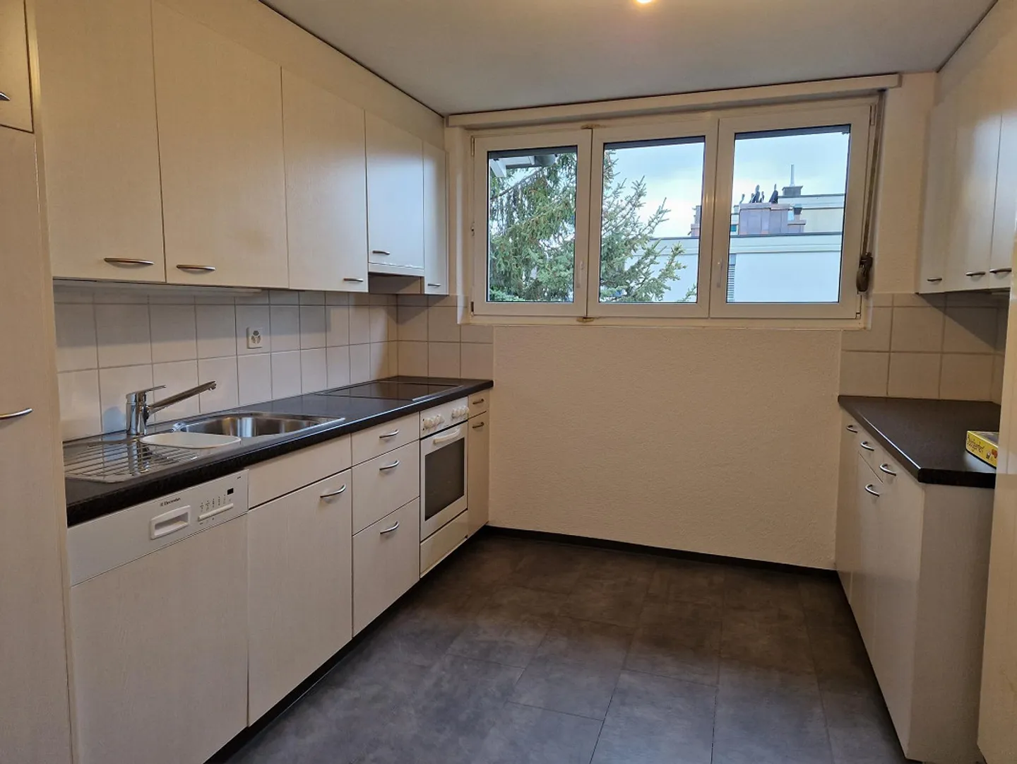 4-Zimmer-Altbau-Wohnung - Foto 6 von 12