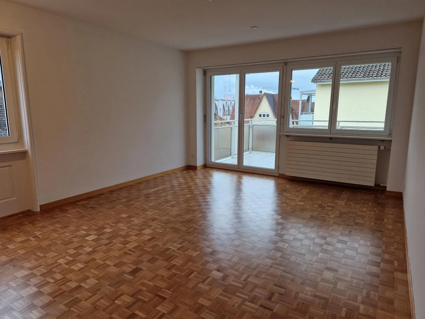 4-Zimmer-Altbau-Wohnung - Foto 3 von 12
