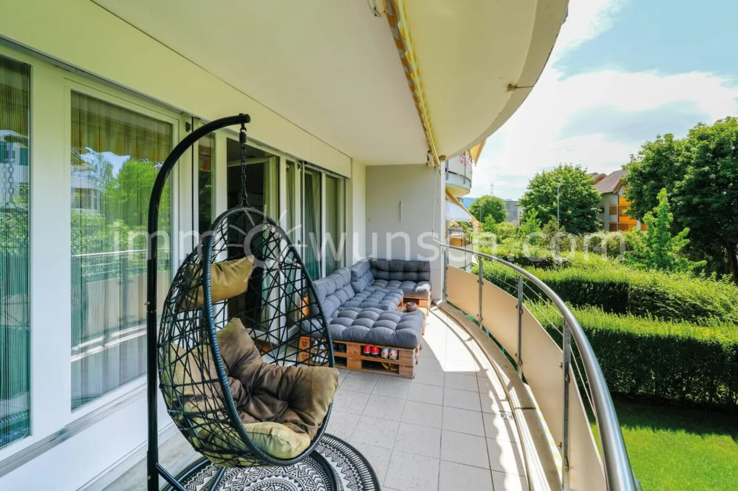 Spacious Family Apartment in Steinhausen - Photo 11 of 11