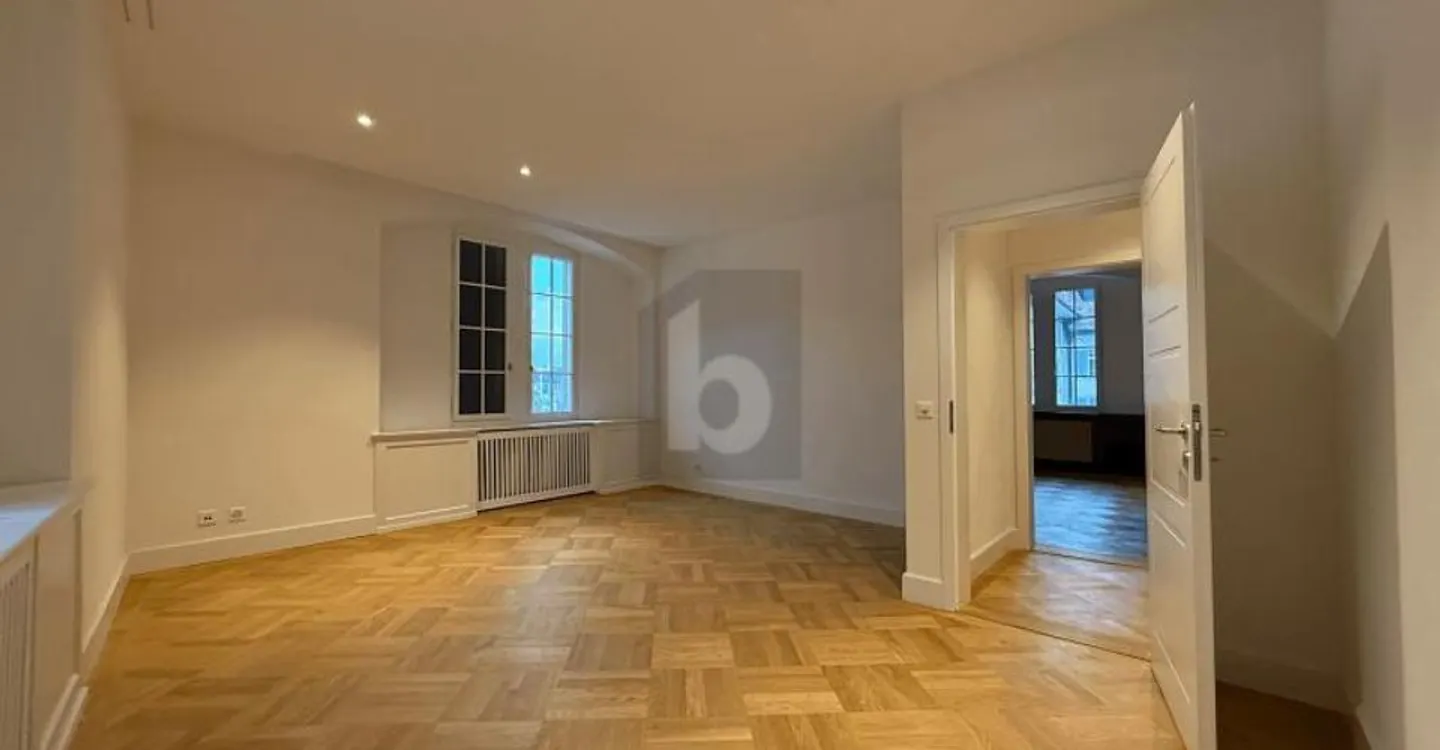 Le charme de la vieille ville rencontre le confort moderne - Photo 3 sur 6