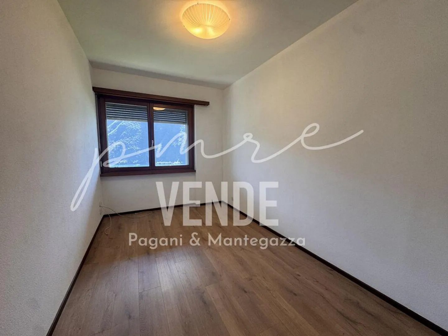 CASTAGNOLA | PAIX, CALME ET VUE SUR LE LAC - Photo 13 sur 13