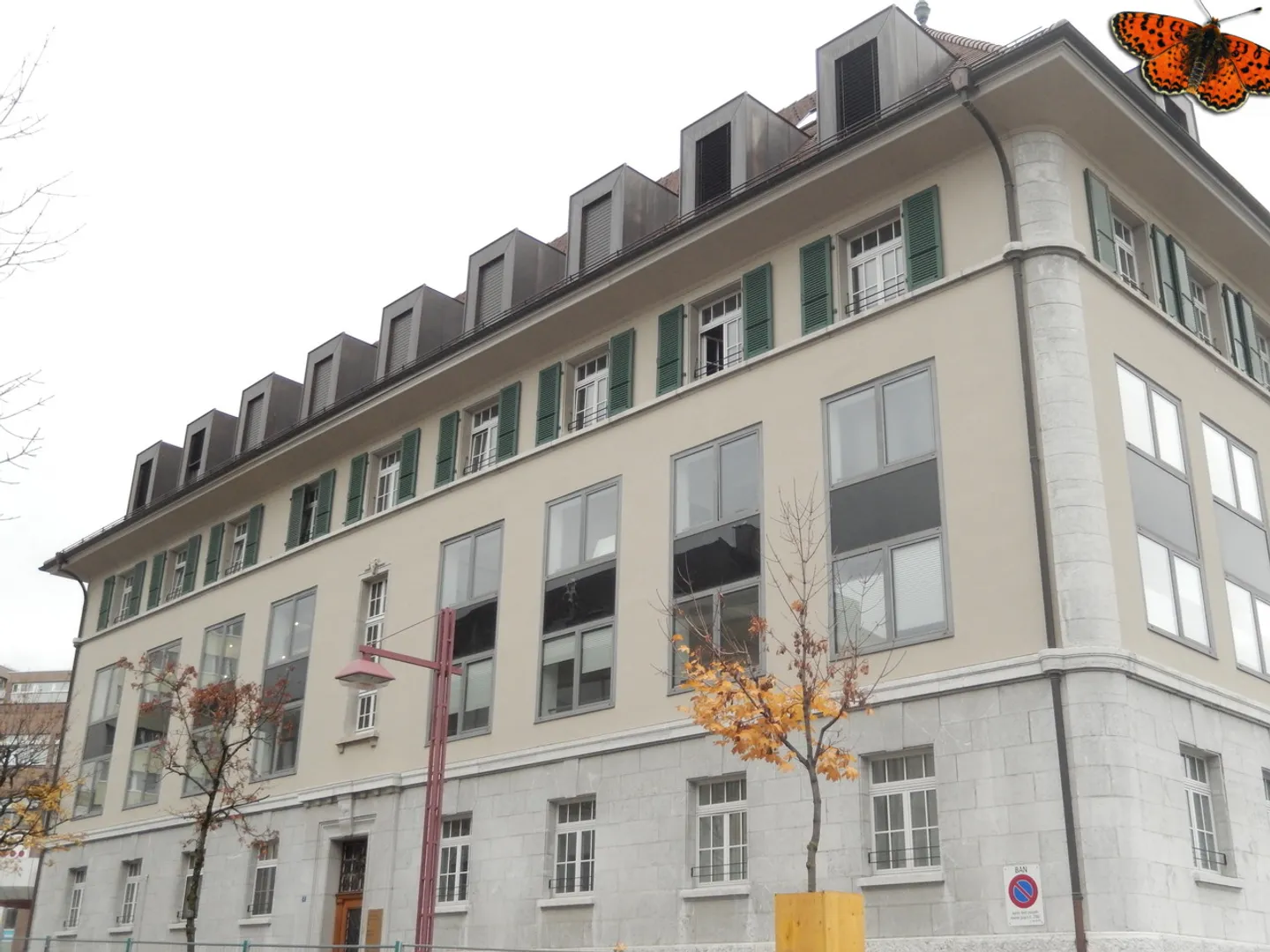 MAGNIFIKANTE FLÄCHE ZU VERMIETEN - GEGENÜBER DEM BAHNHOF BULLE! - Foto 1 von 9