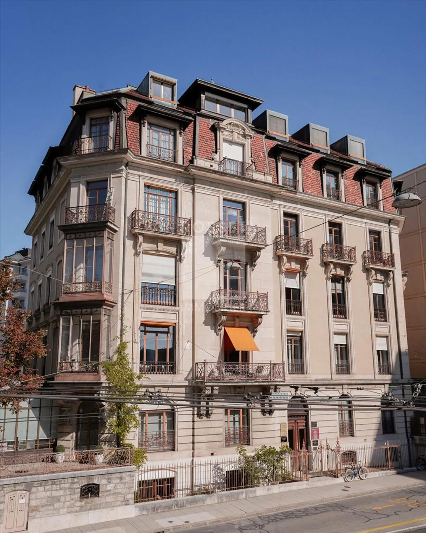 5.5 Room Apartment - Photo 1 of 13