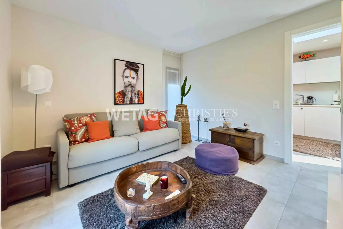 Lugano-Magliaso : Villa élégante avec piscine, entourée de verdure, incluant une dépendance pour les invités - Photo 11 sur 13