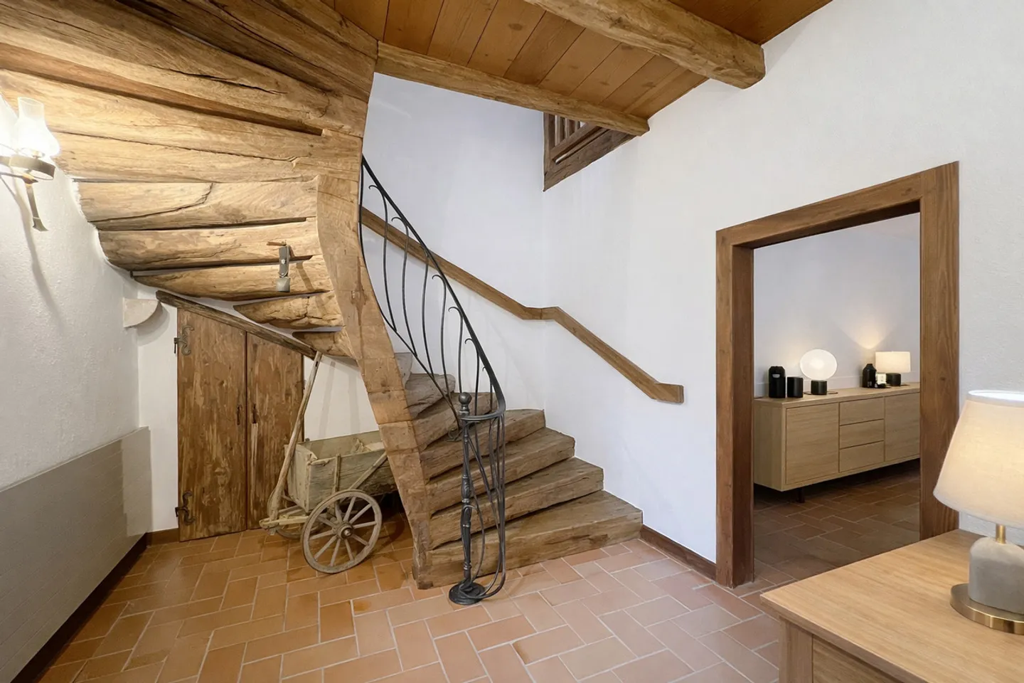 Maison charmante avec jardin bordé d'arbres à Collex - Photo 11 sur 19