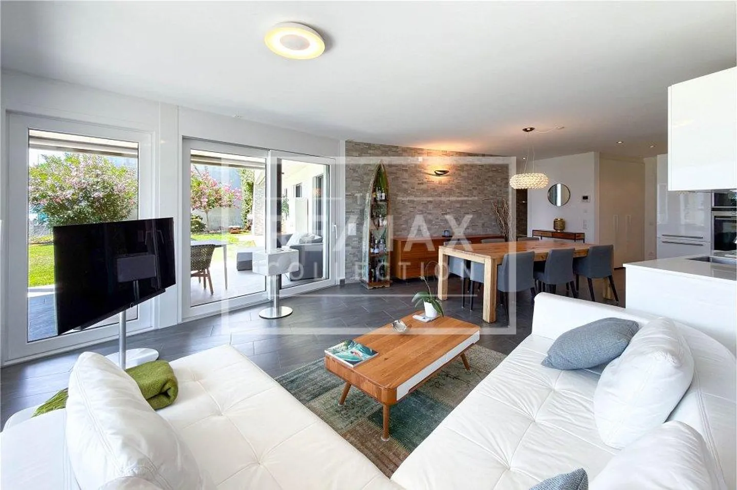 Appartement 3,5 pièces avec jardin et vue sur le lac - Photo 3 sur 13