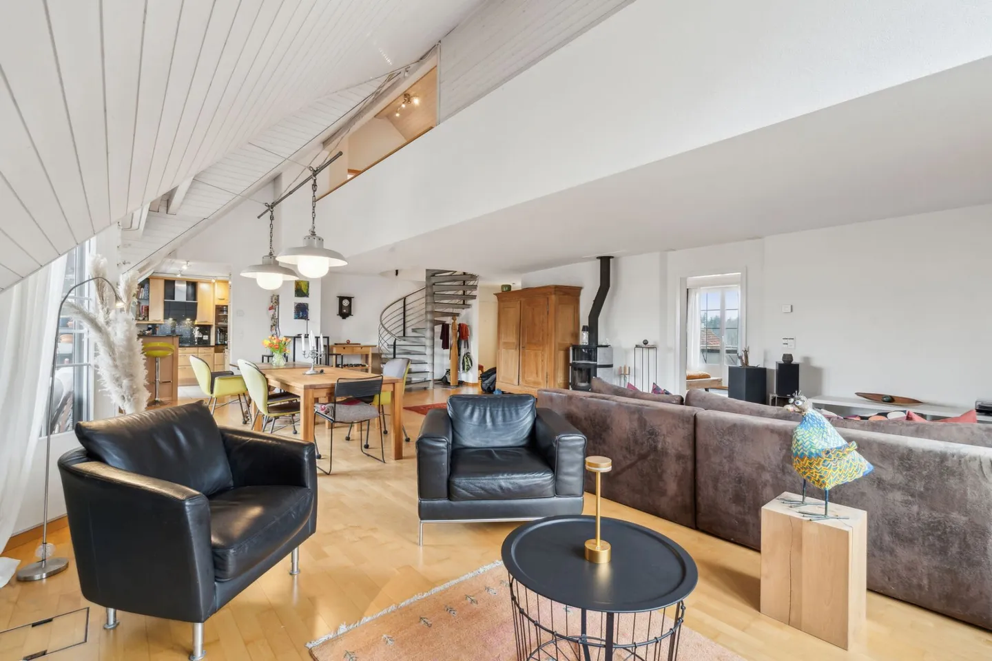 Appartamento Maisonette di 4,5 stanze in posizione idilliaca - Foto 2 di 13