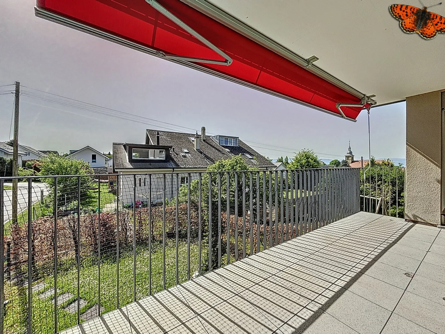 For sale 4.5 bright with large balcony! - Photo 13 of 15
