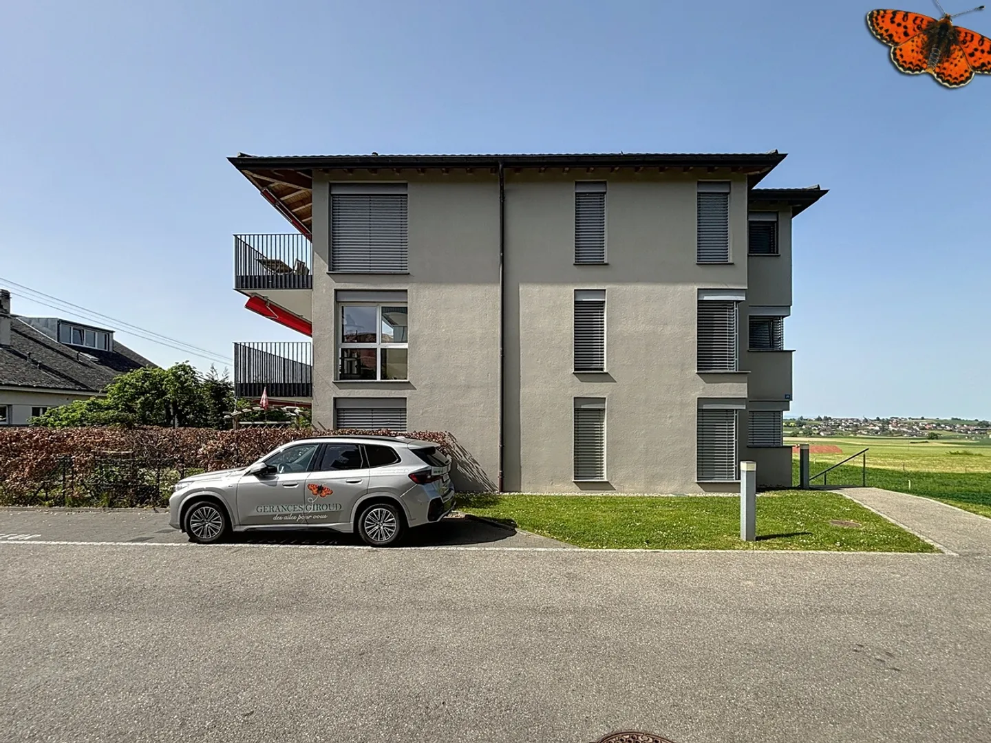 For sale 4.5 bright with large balcony! - Photo 14 of 15