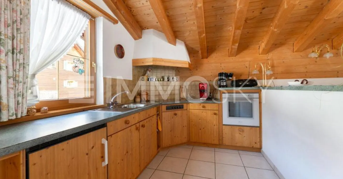 Bien de rendement avec projet de conversion approuvé - Photo 2 sur 5