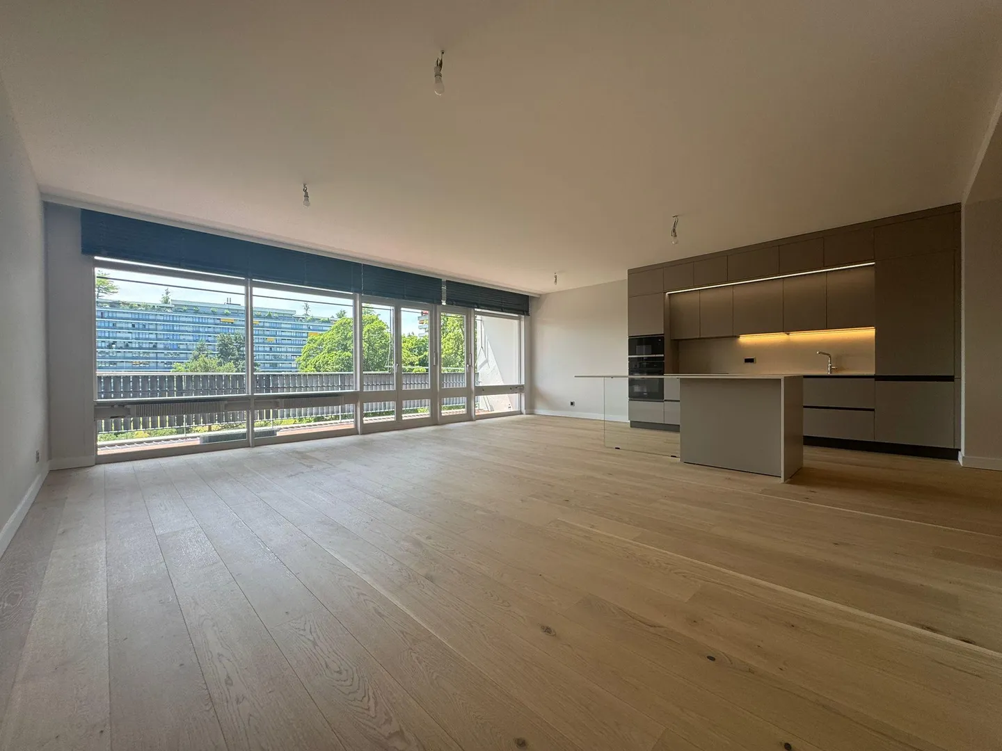 Wohnung kaufen - Foto 1 von 8